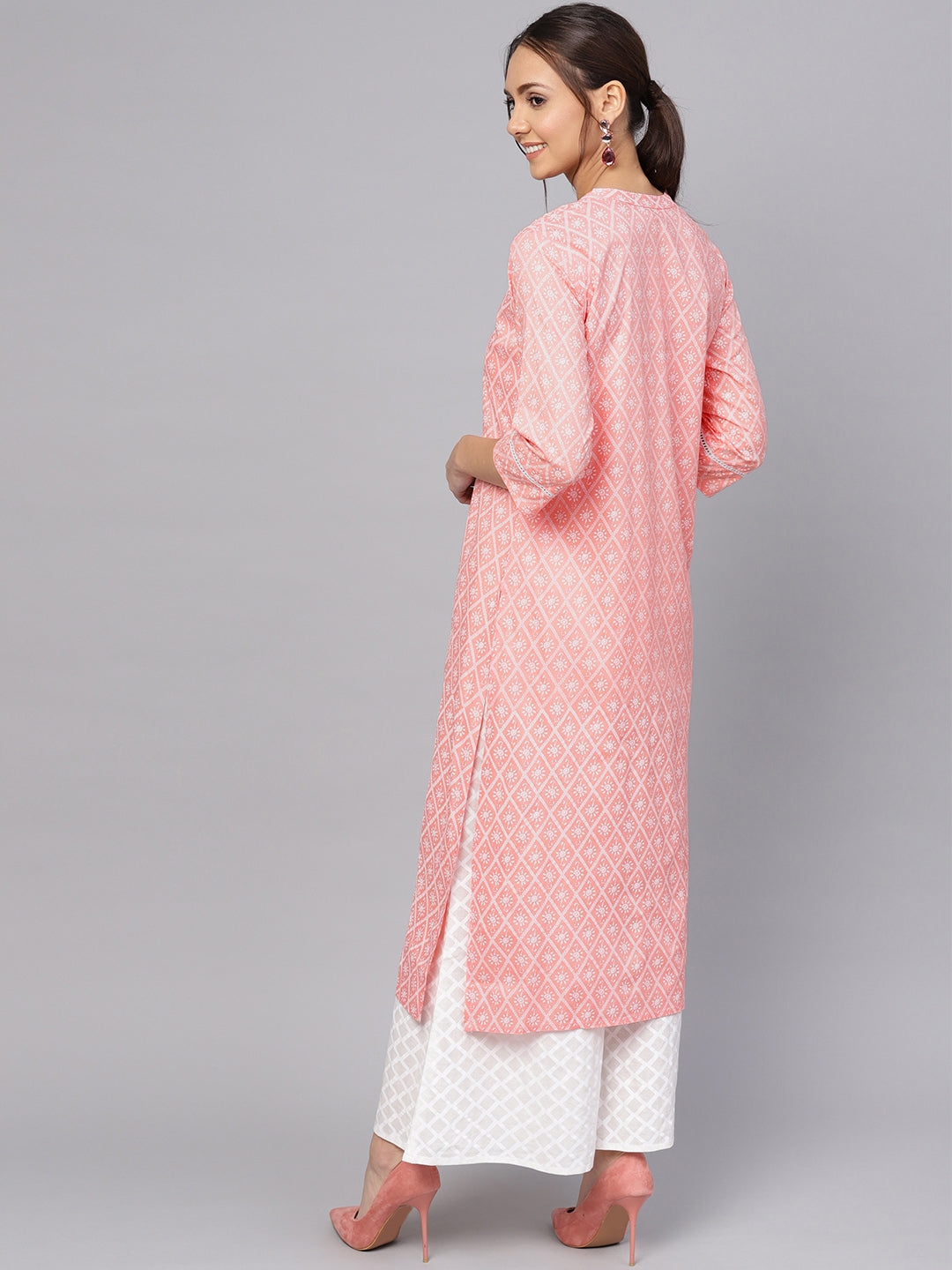 Anubhutee Ethnic Geometry Khadi Print Kurta Set