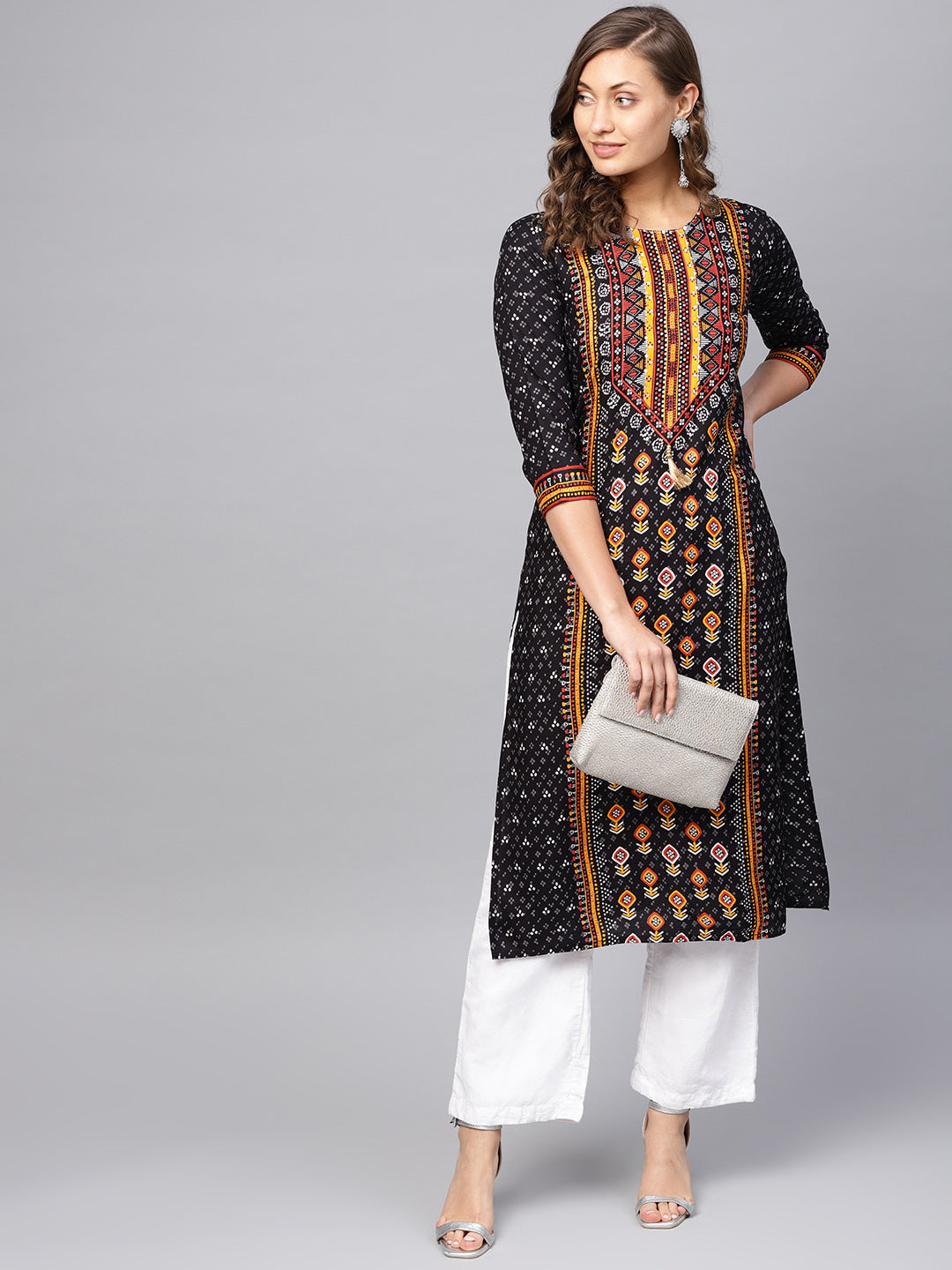 Anubhutee Women Black  Orange Printed Straight Kurta