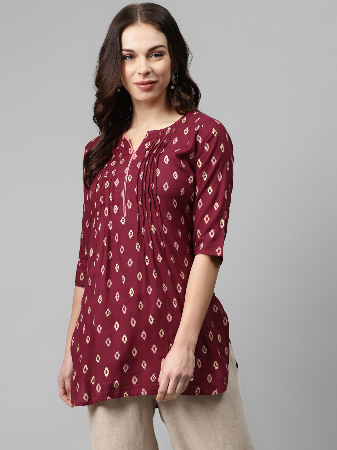 Anubhutee Women Maroon  Beige Printed Straight Kurta