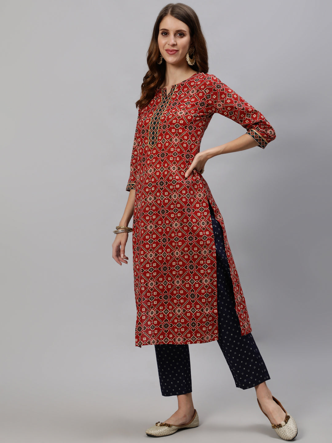 Anubhutee Women Maroon Ethnic Motifs Printed Gotta Patti Kurta with Trousers  Dupatta