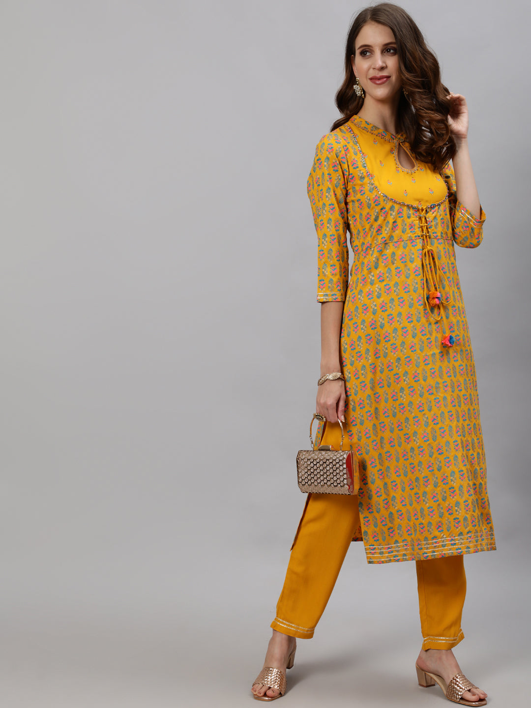 Anubhutee Women Yellow  Blue Floral Printed Empire Kurta With Trousers