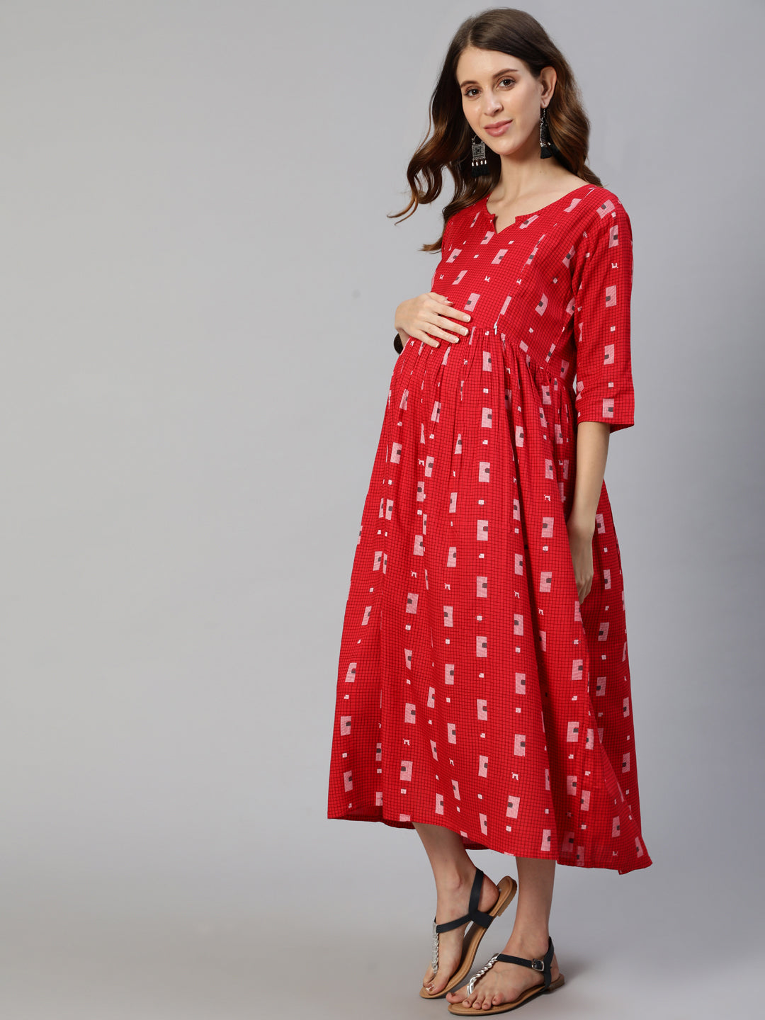 Anubhutee Red Geometric Printed Maternity Fit  Flare Midi Dress