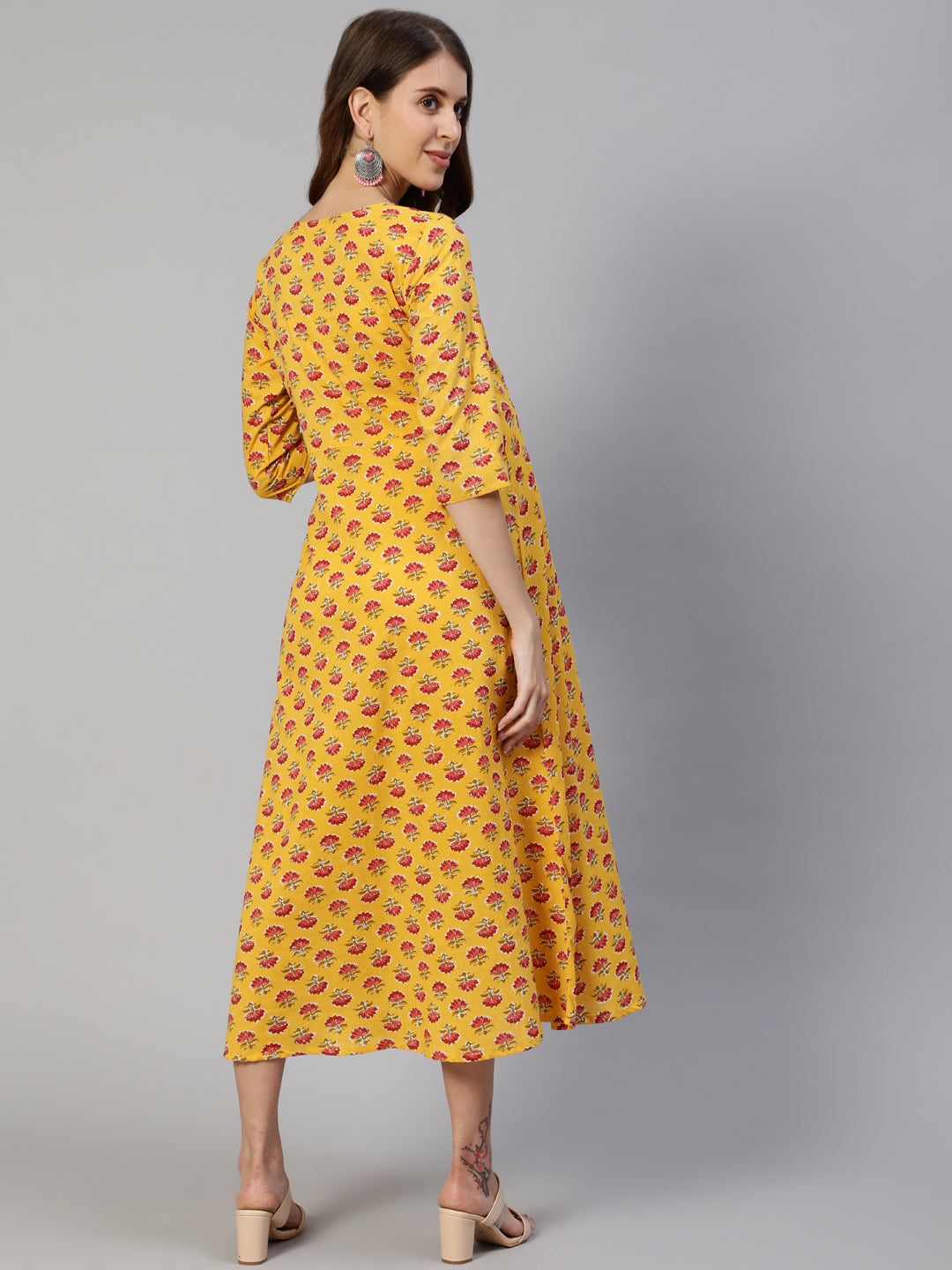 Anubhutee Yellow Floral Printed Maternity A-Line Midi Dress