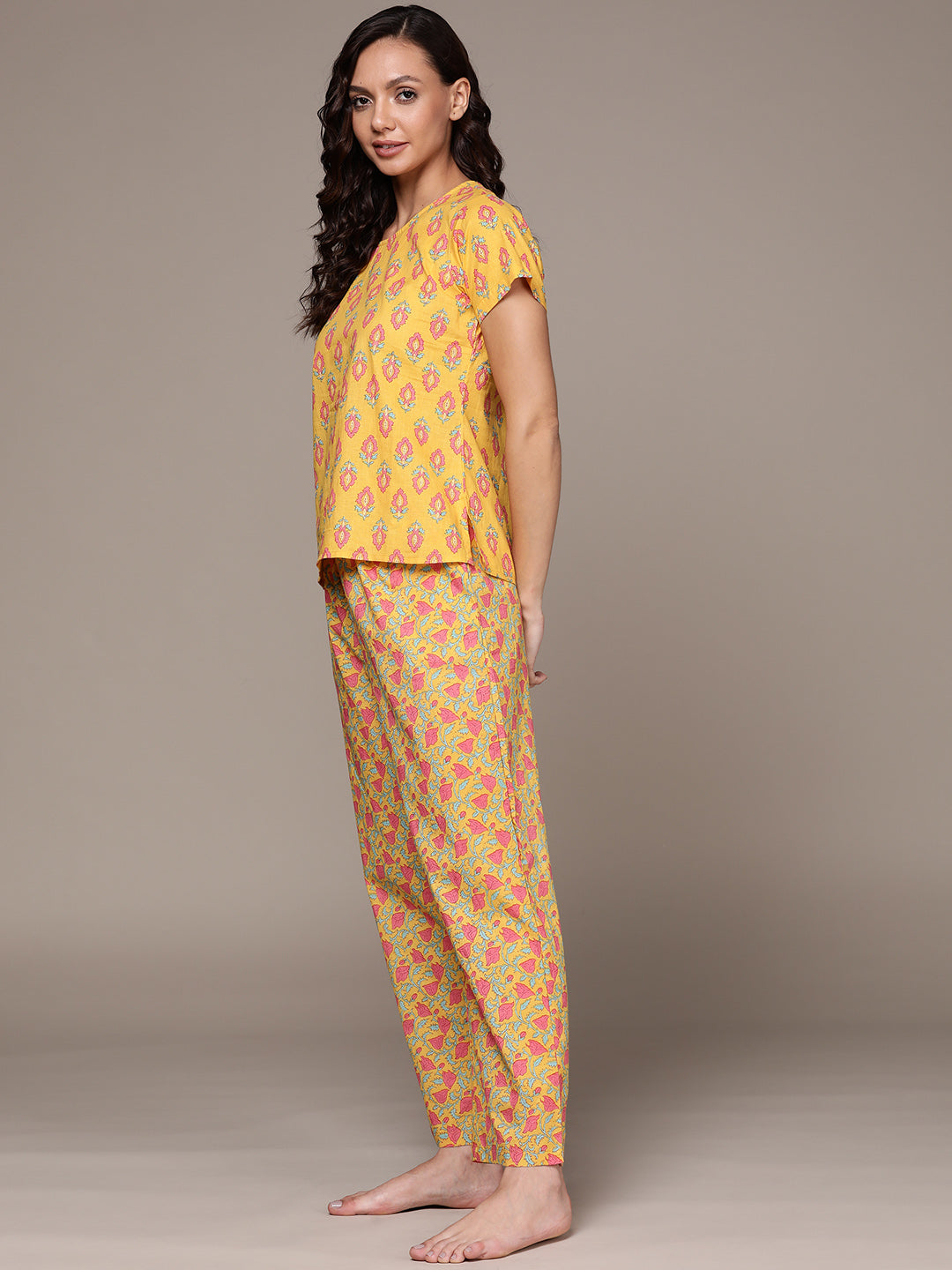 Women's's Yellow Floral Printed Pure Cotton Night Suit